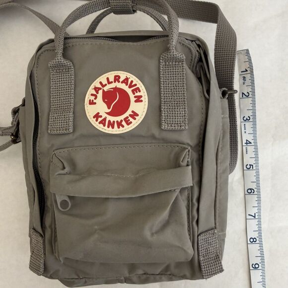 Fjallraven Kanken Mini Sling Bag Cross Body Bag Light Gray Fog 23797 - Picture 6 of 10
